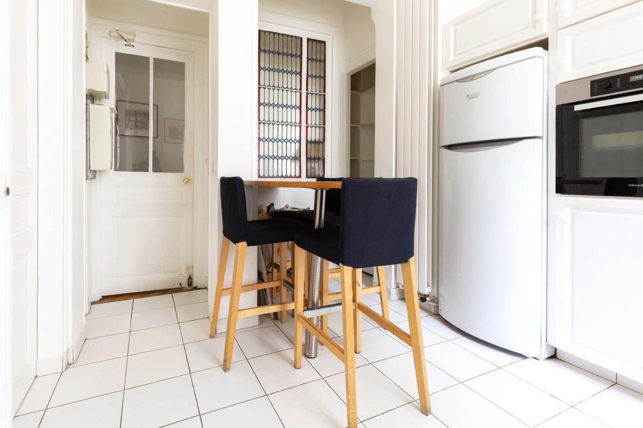Apartment Veeve - Dandelion Pantheon Paris